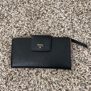 FOSSIL Wallet